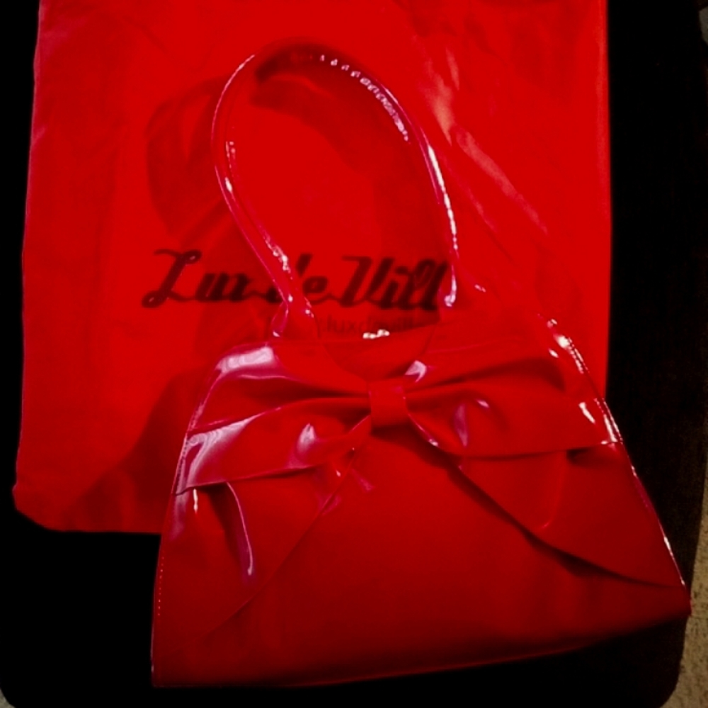 Lux de Ville Red Kisslock Bow Bag